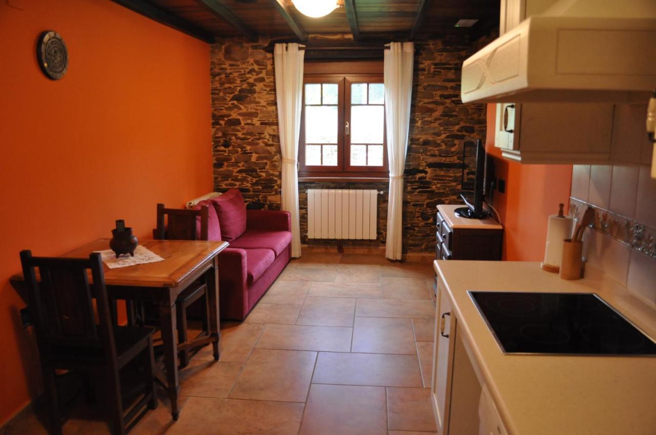 Apartamentos Rurales Castro De Vilaosende Ribadeo Extérieur photo